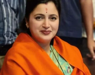 BJP leader Navneet Rana receives death and rape threat