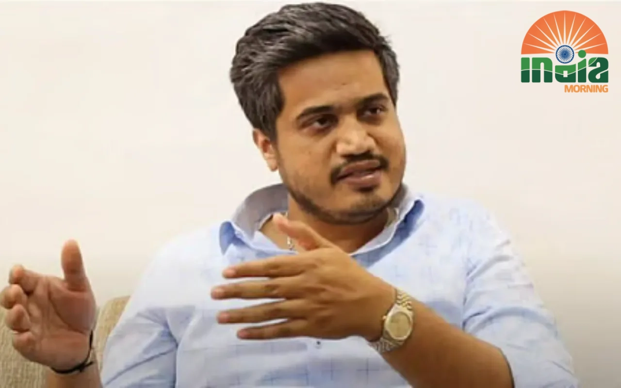 आमदार रोहित पवार यांनी अतिवृष्टीग्रस्त शेतकऱ्यांसाठी मदतीची मागणी केली
