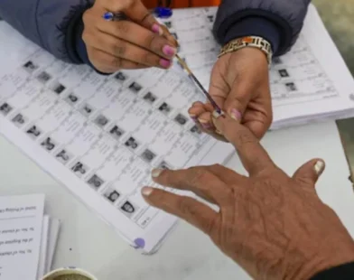 महाराष्ट्रातील नगरपालिका नगरपंचायत निवडणुका जाहीर आणि आचारसंहिता लागू