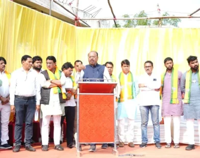 येरखेडा विजय संकल्प सभेत बावनकुळे आणि भाजप उमेदवार